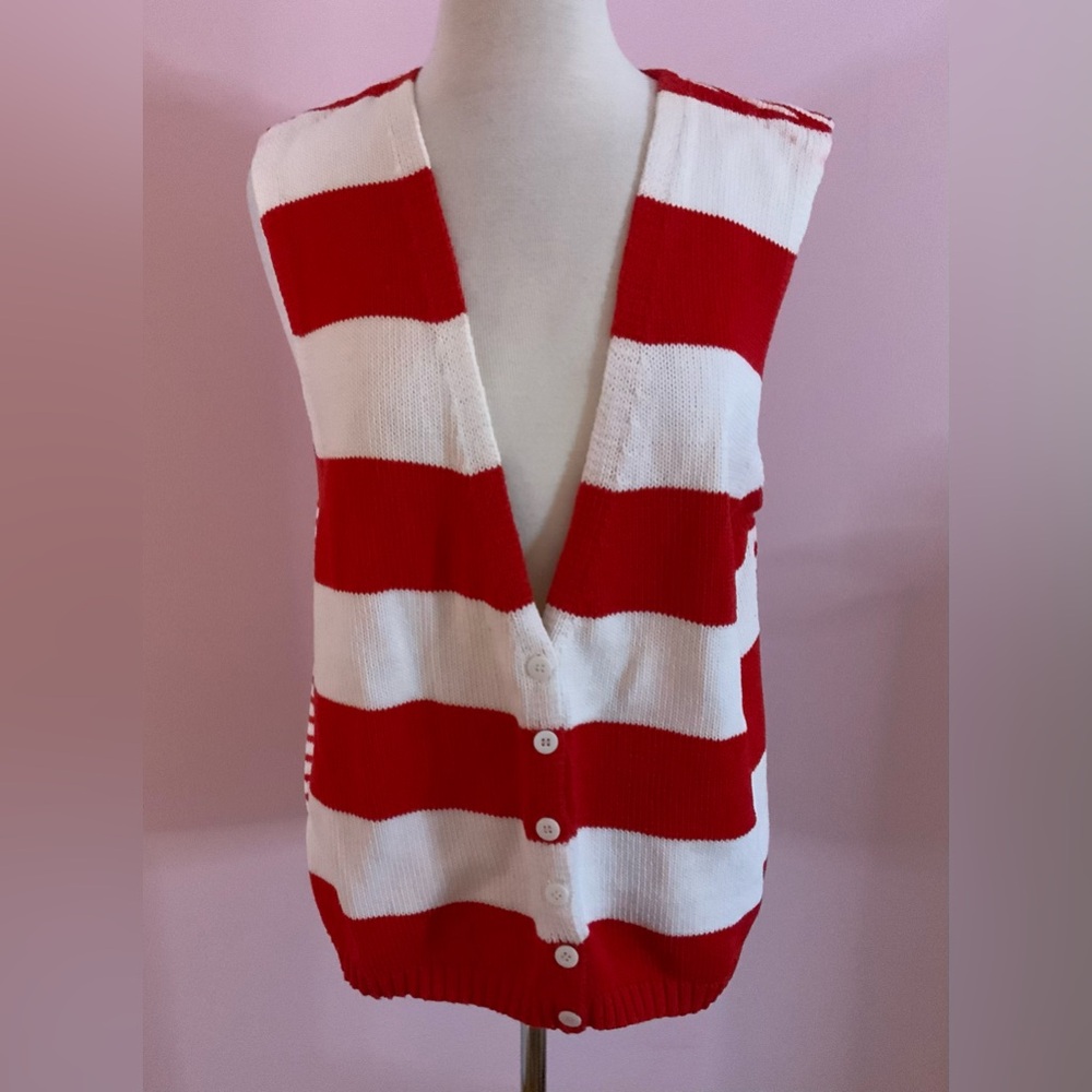 Vintage Talbots Red and White Knit Sweater